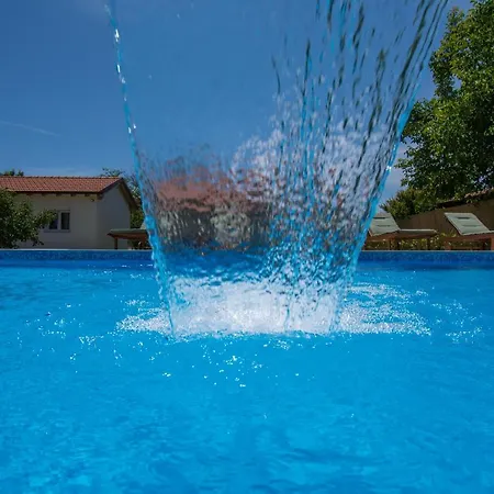 Ranc Vitina Ferienhaus